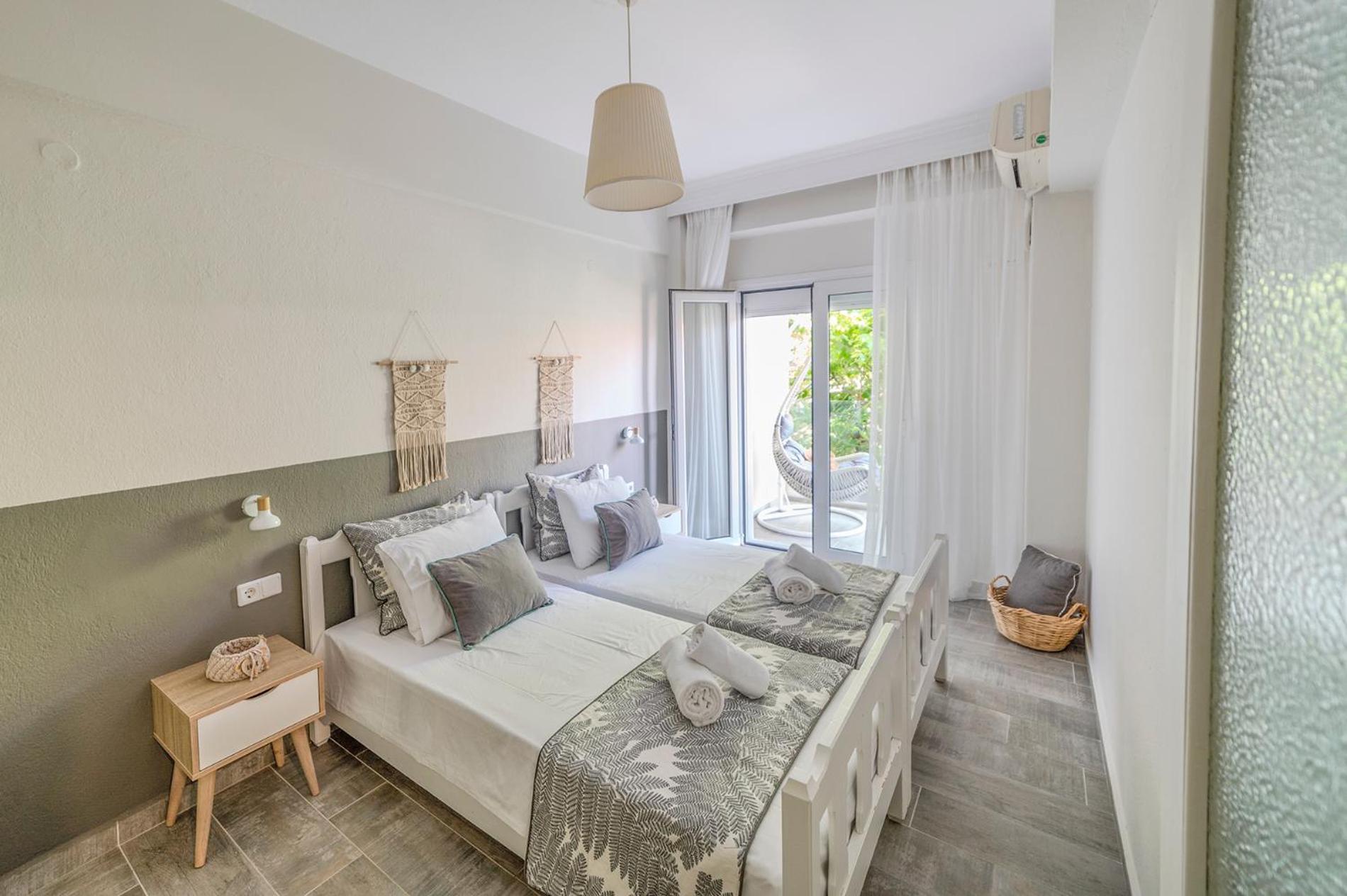 Evangelia Rooms & Apartments - A Asproválta Luaran gambar