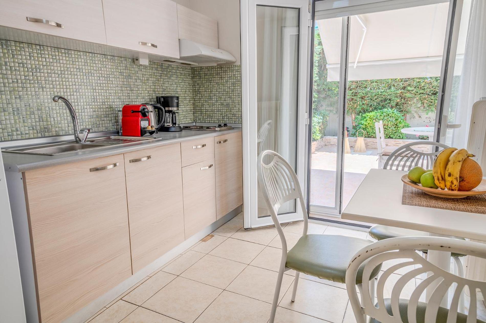 Evangelia Rooms & Apartments - A Asproválta Luaran gambar